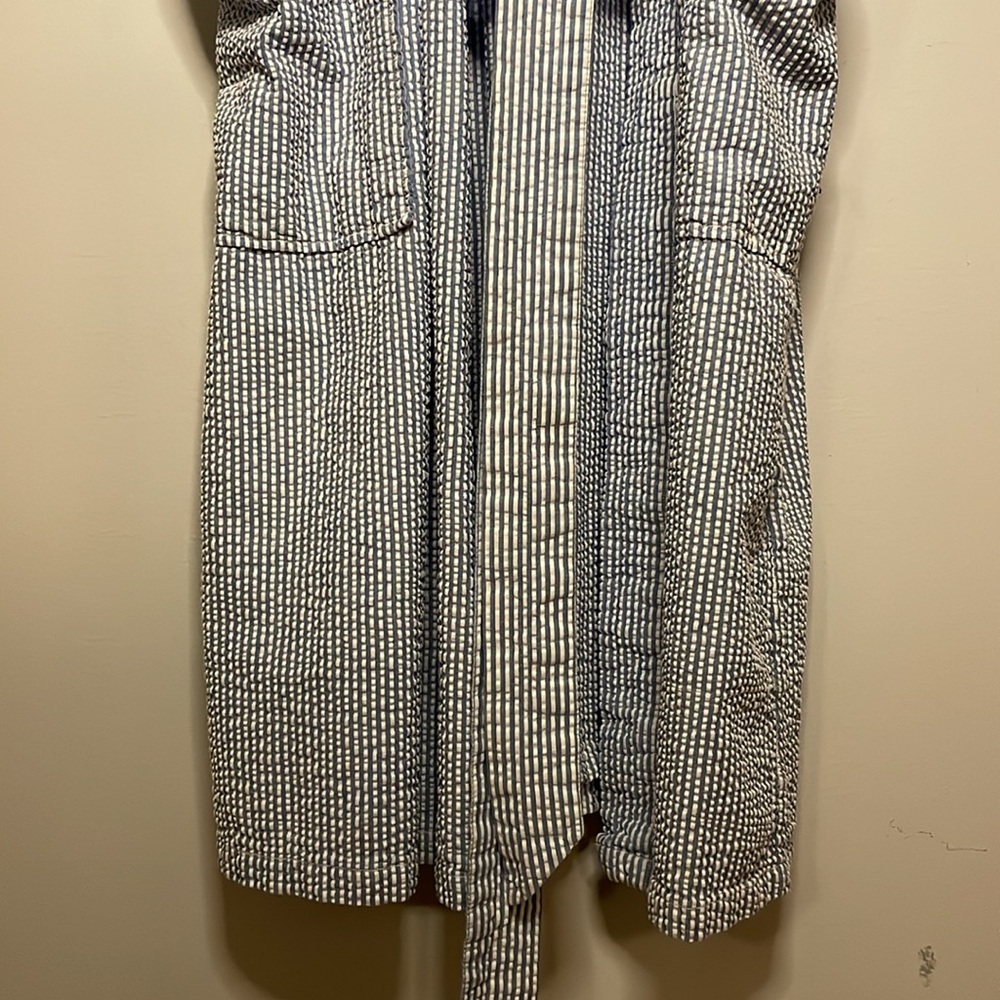 💥PIERRE CARDIN Striped Robe - Picture 3 of 11